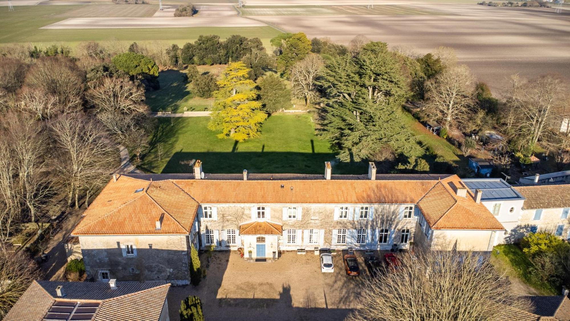 Hotel Chateau De Didonne Sémussac Exteriör bild